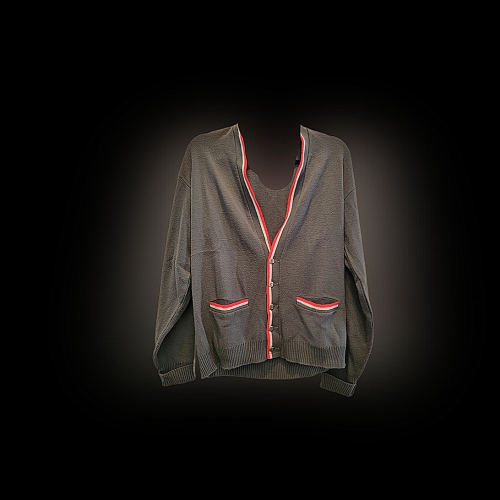 Vintage button down cardigan with pockets size s/m